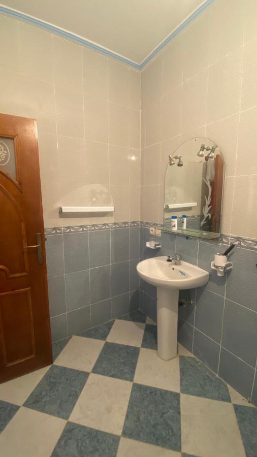 Big Appartement In Ksar Sgher And Close Ksar es-Sghir Kültér fotó